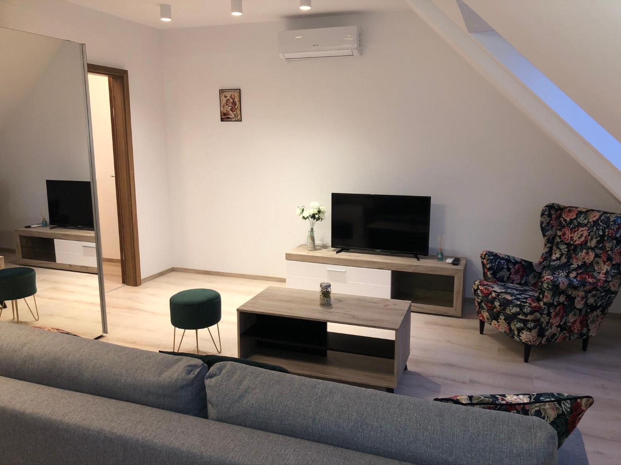 Diamond Apartman Debrecen Exterior photo